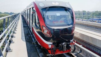 المشي بدون ميكانيكيين ، تضمن KAI أمن وسلامة عملاء Jabodebek LRT