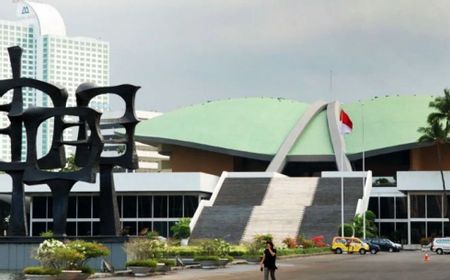 Cepat Respons soal Amplop Cokelat di Rapat Pertamina, Pakar Nilai DPR Sedang Jaga Kepercayaan Rakyat