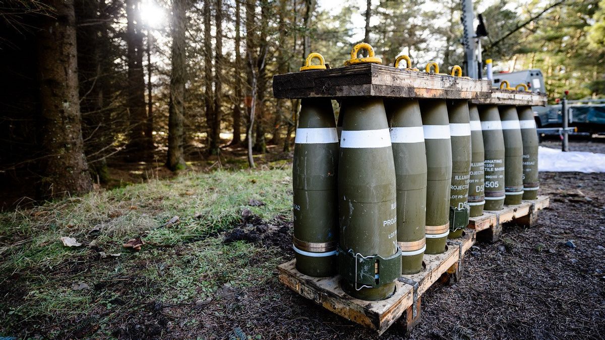 德国国防部长称欧盟未能实现乌克兰100万发火炮的目标