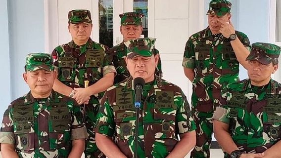 Panglima TNI Pastikan Pencarian Pilot Susi Air yang Disandera KKB Tetap Dilakukan