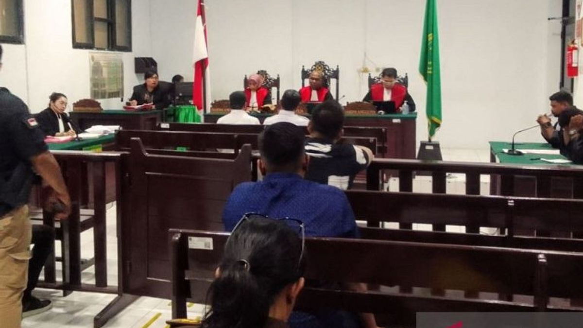 Two Members Of The Maluku Regional Police Defendant In Drug Cases Sentenced To 16 Months In Prison