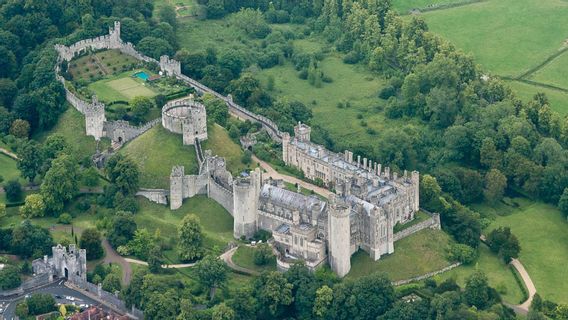 Château D’Arundel En Angleterre Attaqué Par Des Voleurs, Des Artefacts Et De L’or D’une Valeur De 1 Million De Livres