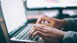 企業ESGプログラムをサポートするためのラップトップの推奨事項