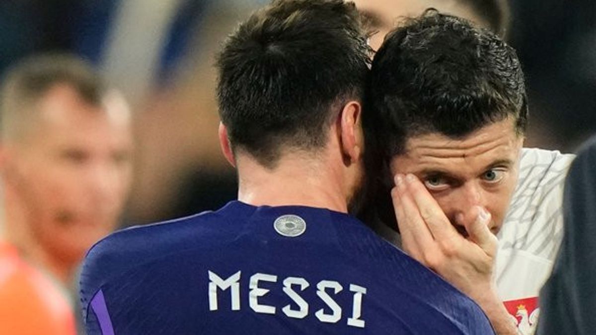 Robert Lewandowski Rinci Isi Pembicaraan dengan Lionel Messi