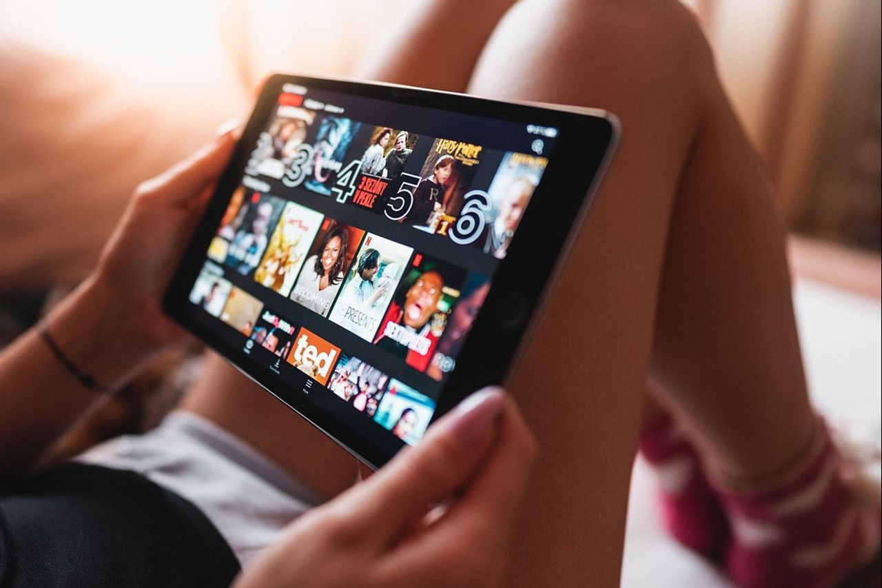 situs casino slot online Rekomendasi 9 Platform Streaming Film Jepang Subtitle Indonesia yang Legal dan Aman, Yuk Simak!
