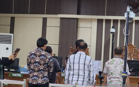 Kepala Diskoperindag Mengaku Berikan Rp315 Juta Sebagai Uang Syukuran ke Eks Bupati Pemalang