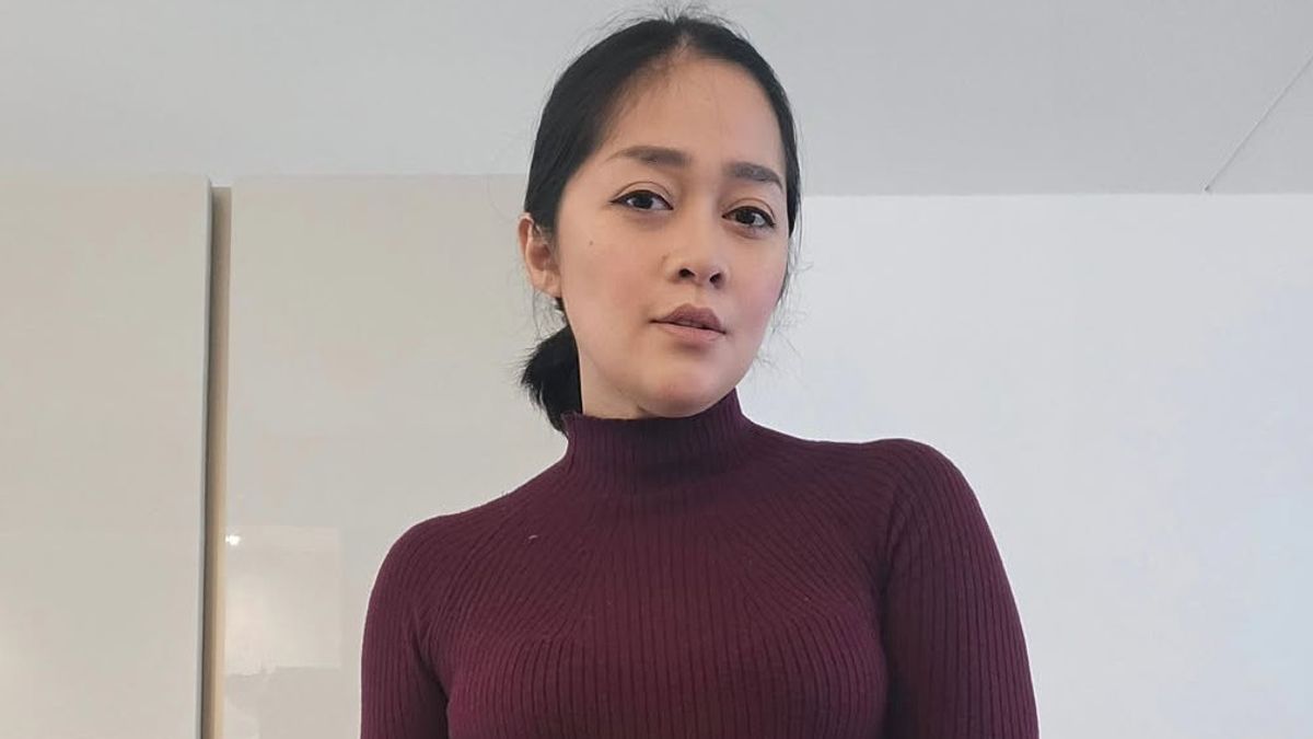À la deuxième grossesse, Gracia Indri a dit que son poids atteignait 100 kg