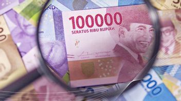 Closed Tuesday Rupiah Weakened To Rp13,887 Per US Dollar