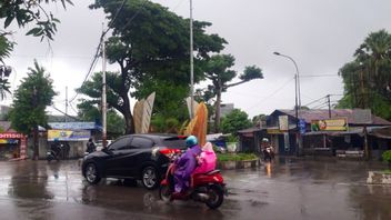 BMKG Prediksi Hujan Guyur Mayoritas Wilayah Indonesia Hari Ini