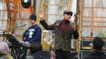 ジェイミー・アディティアの疲労感 ジャズ・グヌンシリーズ1 ブロモ「有料」自然雰囲気