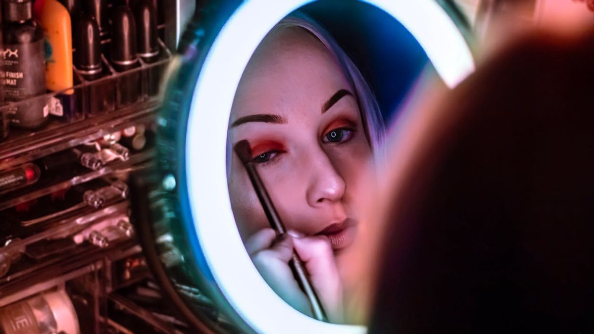 Tren Makeup 2026, Warna Cerah untuk Semakin Berani Mengekspresikan Diri