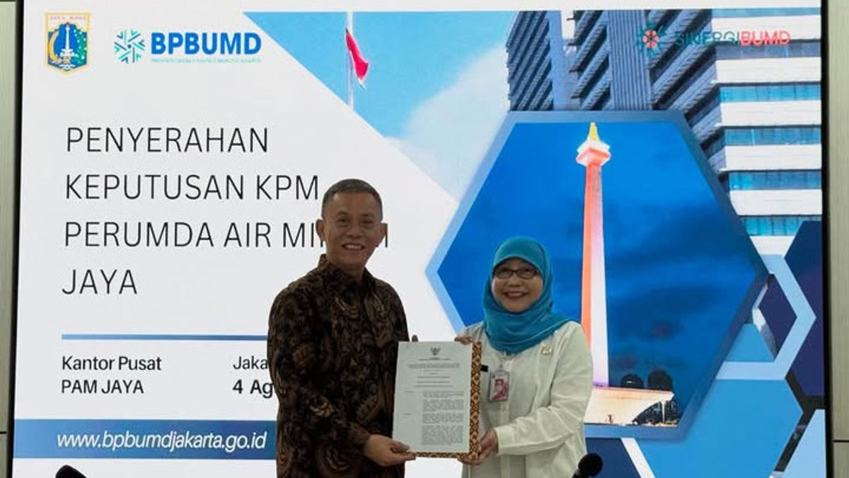 كان الرئيس اليومي لفريق برامونو رانو ، الرئيس السابق ل DKI DPRD Prasetyo Edi Kini منصب رئيس Dewas PAM Jaya