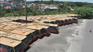 Dishub espère que la DPRD s’arrête immédiatement à vendre 417 bus Transjakarta, afin que les pièces de rechange ne soient plus volées