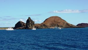 Tempat Wisata di Galapagos Ekuador Ditutup Usai Peringatan Tsunami