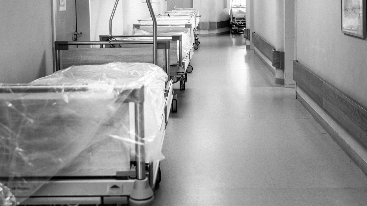Badai COVID-19 Makin Nyata, Keterisian ICU dan Tempat Tidur di RS Jakbar Terus Meningkat