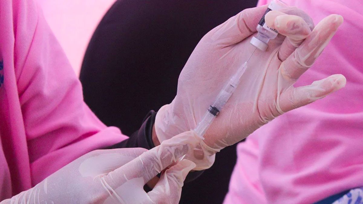 Vaccines Become Breakthrough In Preventing Breast Cancer