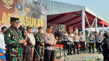 TNI司令官は、兵士が市民を殺す法的手続きを監督するよう国民に要請する
