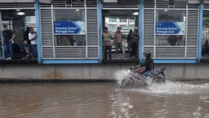 Cuaca Ekstrem Ancam Jakarta, Perusahaan Diminta Terapkan WFH