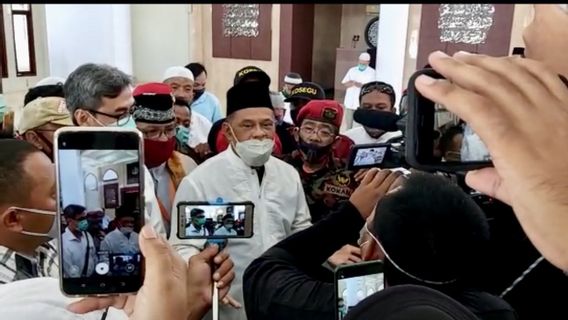 Gatot Nurmantyo: Koyaklah Dadaku Agar Kamu Mengerti Seberapa Merah Putihnya Jiwa Ragaku