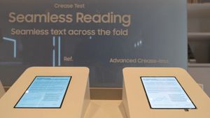 Layar iPhone Fold Tanpa Bekas Lipatan Diduga Muncul di CES 2026