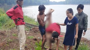 5岁男孩已成功从湖底抬起，抽出胸部和嘴巴后再次呼吸