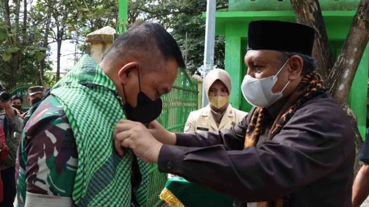 Banyak Santri di Aceh Besar yang Mau Jadi Prajurit, Jenderal Dudung: Siapkan Fisik dan Mental, Tak Mudah