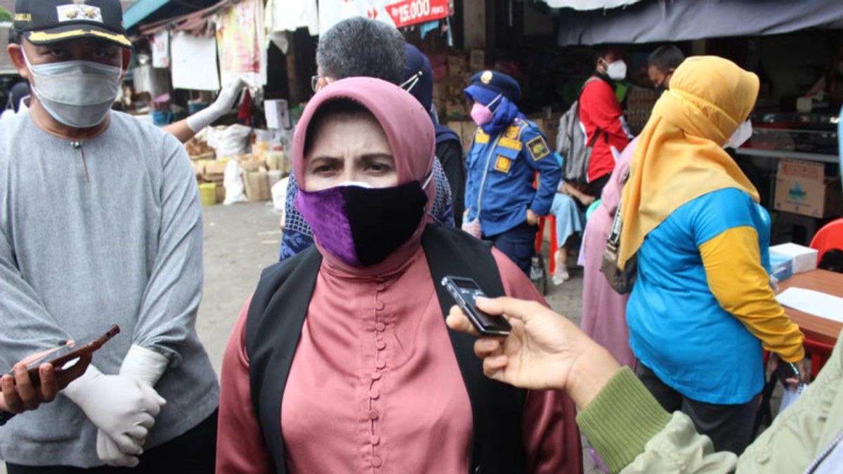 Test Antigénique Au Marché Du Centre Bintan Protesté, Président De F-PDIP Kepri: Ils Ne Sont Pas Des Voleurs, Ne Soyez Pas Forcés