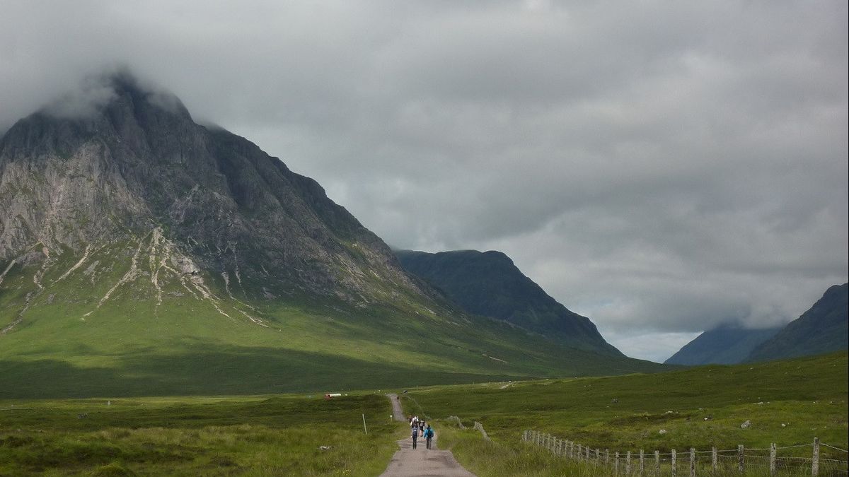 Pria 81 Tahun ini Bertekad Taklukkan 282 Gunung di Skotlandia untuk Istrinya yang Sakit