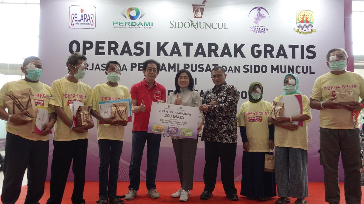 Sido Muncul Provides Free Operations For 200 Cataric Patients In Cirebon