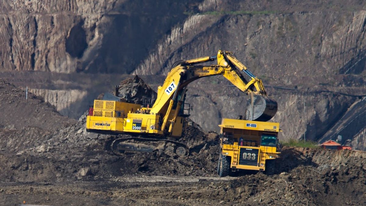 埃卡·吉普塔·维贾亚集团旗下的一家煤矿公司分配1.8万亿印尼盾股息