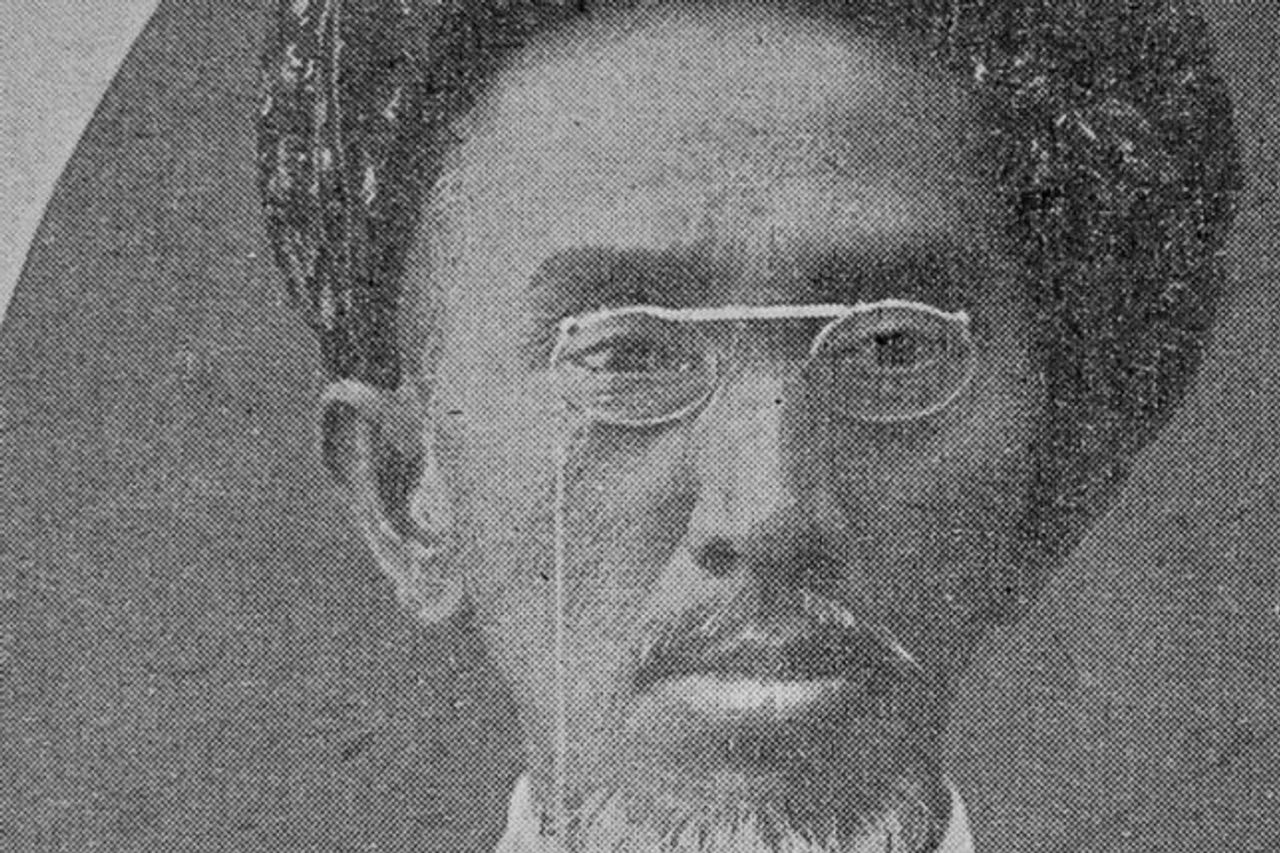 洞察と思考:KHアフマド・ダーランの国籍への深い貢献