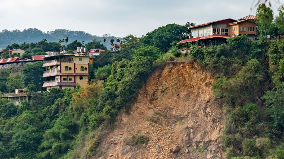 Landslide In Wayanad Kerala India, 41 People Died