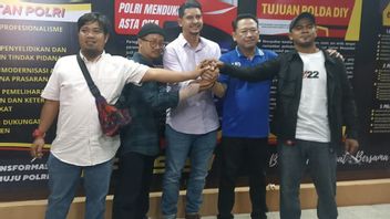 騒ぎを起こした後、ペルシブ支持者とPSIMは正式に和解