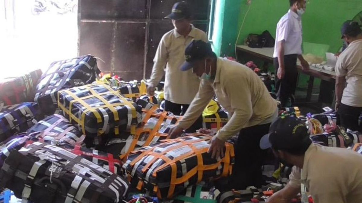 PPIH Embarkation Surabaya Confiscates A Number Of Belongings Of Prospective Hajj Pilgrims, Some Bring Rice To Cigarettes