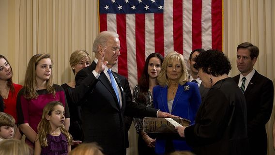 Sejarah Alkitab Berusia 127 Tahun yang Digunakan dalam Pelantikan Joe Biden