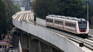 Sempat Ditutup Akibat Pembangunan LRT, Halte Transjakarta Rawamangun Dibuka Kembali