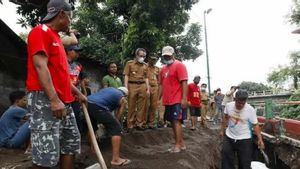 Berita Bantul: Pemkab Koordinasi Penanganan Talud Sungai Yang Longsor Karena Hujan