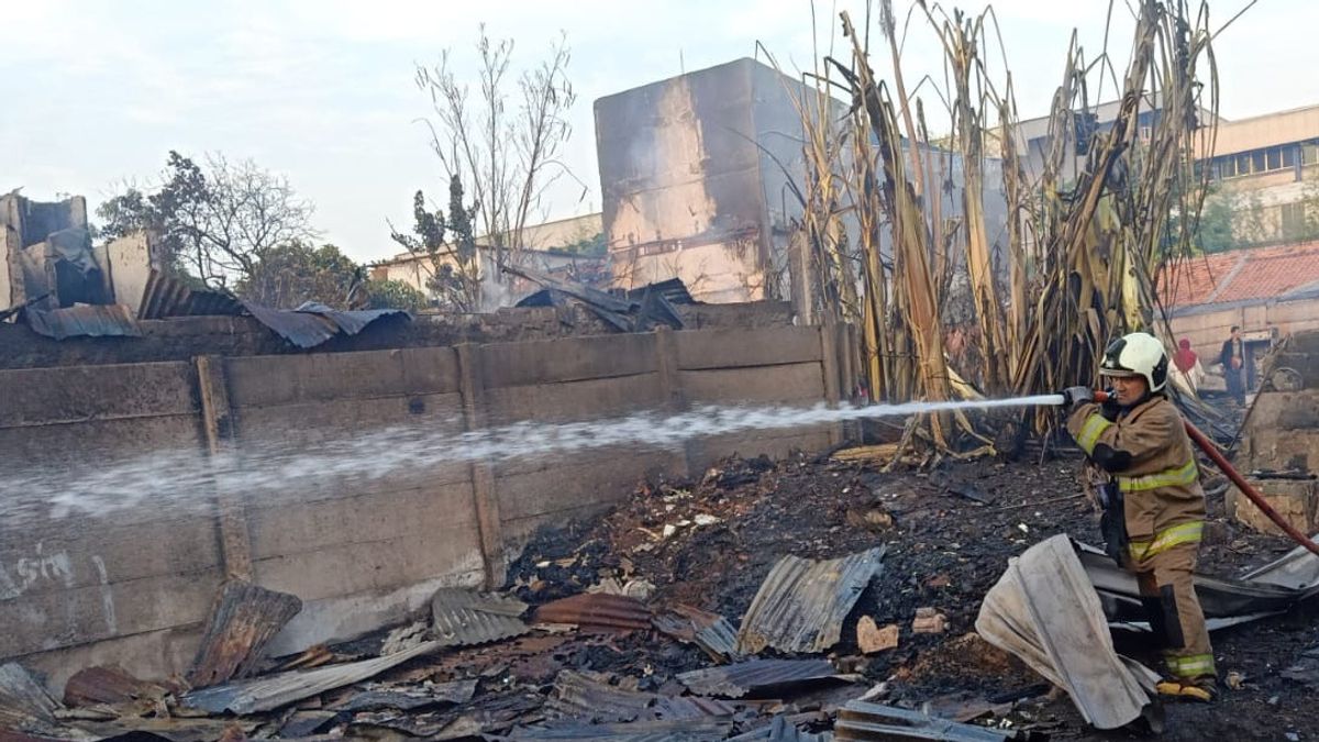 Si Jago Merah Bergerak Di Cakung, 40 Rumah Ludes Kurang Dari 4 Jam