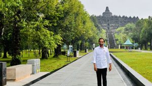 Meski Tak Bisa Ikut Pilpres 2024 Elektabilitas Jokowi Paling Tinggi dari Tokoh Lain