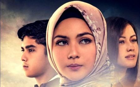 Cantiknya Jessica Mila ketika Berhijab di Film Mengejar Surga, Tayang 26 Mei