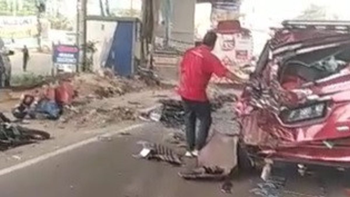 Kecelakaan Truk Pertamina di Cibubur Ditangani Satlantas Polres Bekasi Kota, Polisi: Anggota Masih Cek Lokasi Kejadian