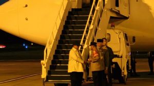 Prabowo Tiba di Padang, Tinjau Lagi Daerah Terdampak Bencana
