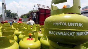 الغاز للفقراء في بانجارماسين للبيع Rp45 ألف