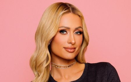 Tegaskan Tak Pernah Suntik Botox, Paris Hilton Ungkap Rahasia Awet Muda di Usia 43 Tahun