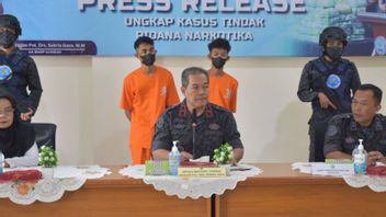 2 Couriers Bring 8.5 Kg Of Dried Marijuana Seized By West Sumatra BNNP, 1 Still Underage