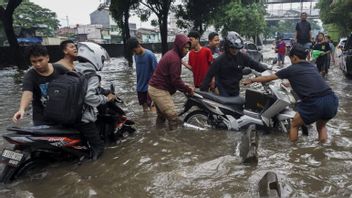 Friday Morning Jakarta Again Surrounded by Flooding, 125 RT and 14 Streets Submerged
