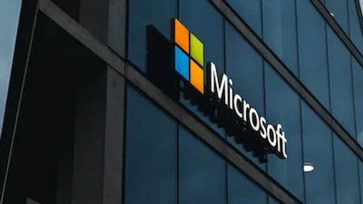 The Latest Cyber Attack On Top US Officials Begins With The Hacking Of Microsoft's Corporate Account