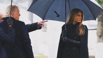 Gaya Mewah Melania Trump di Acara Penghormatan Pahlawan AS