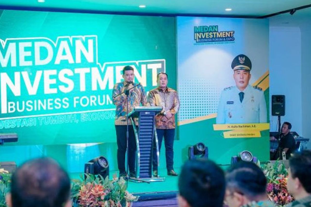 Mayor of Medan Bobby Nasution Offers Ease of Licensing to Investors