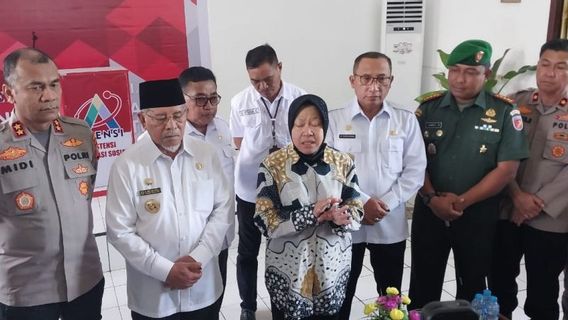 Social Minister Risma Visits 2 Children Victims Of Rudapaksa, Biological Father In North Maluku